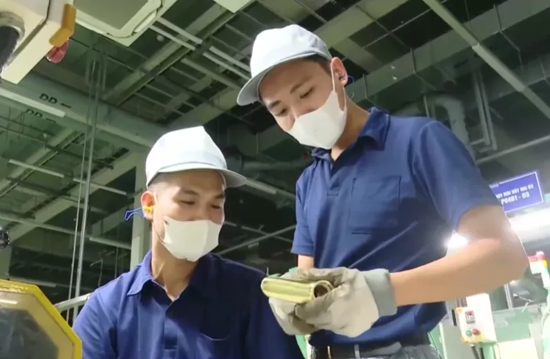 Những công nhân say mê sáng tạo, góp sức làm lợi hàng chục nghìn tỷ đồng - Ảnh 2.
