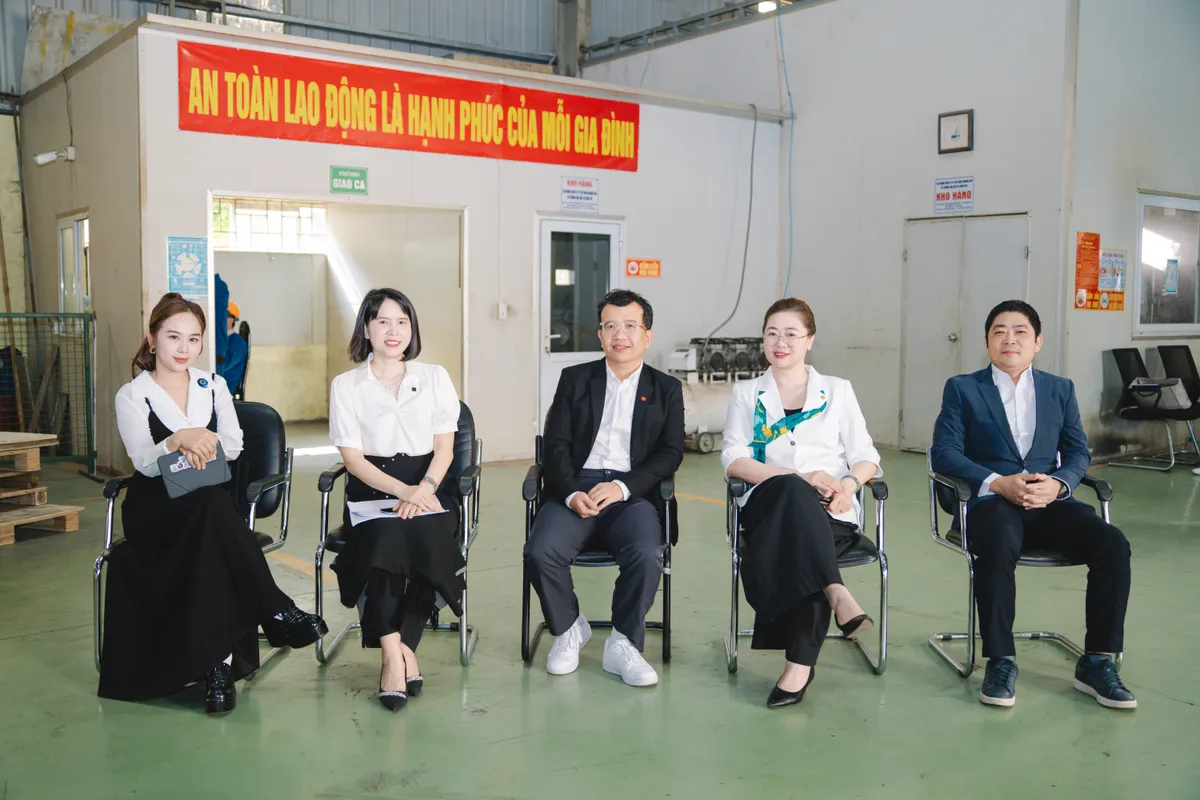 B&aacute;n kết 2 Vũ trụ đồng tiền: T&uacute; Nhi bứt ph&aacute; ngoạn mục, 7 phi h&agrave;nh gia gi&agrave;nh v&eacute; đi tiếp- Ảnh 5.