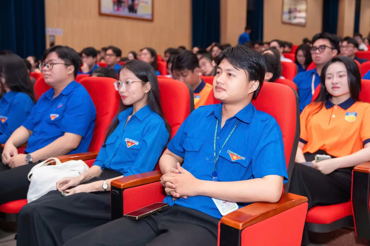 66 đội tuyển tranh tài tại Hội thi Olympic các môn khoa học Mác - Lênin, Tư tưởng Hồ Chí Minh- Ảnh 3.