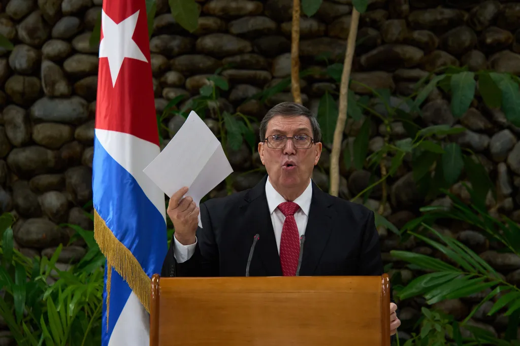 Cuba kêu gọi Mỹ chấm dứt cấm vận- Ảnh 1.