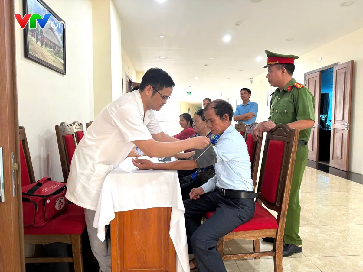 Lan tỏa tinh thần “Ba nhất” bằng những việc làm thiết thực - Ảnh 3.