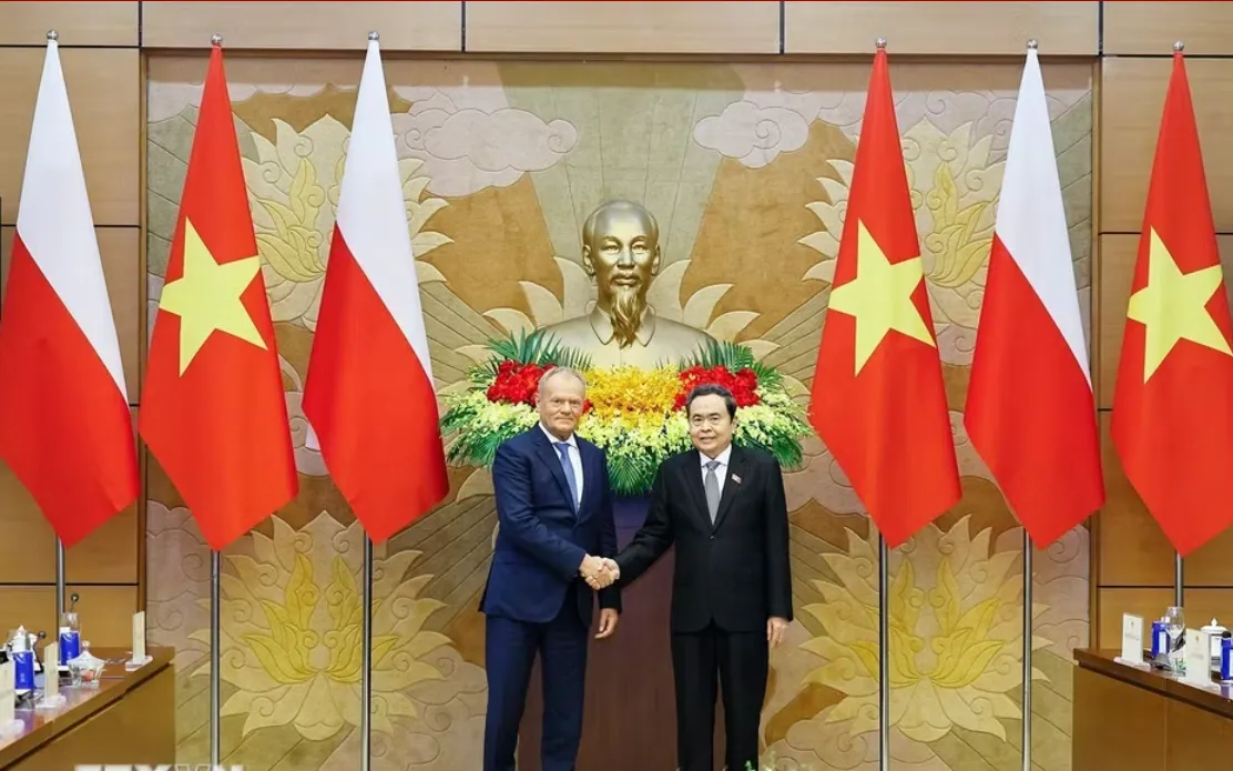 Chủ tịch Quốc hội Trần Thanh Mẫn hội kiến Thủ tướng Ba Lan. Ảnh: TTXVN