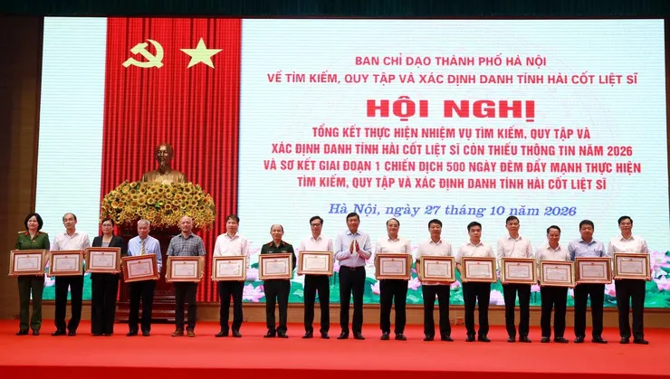 Hà Nội hoàn thành giai đoạn 1 Chiến dịch “500 ngày đêm” tìm kiếm hài cốt liệt sĩ - Ảnh 4.