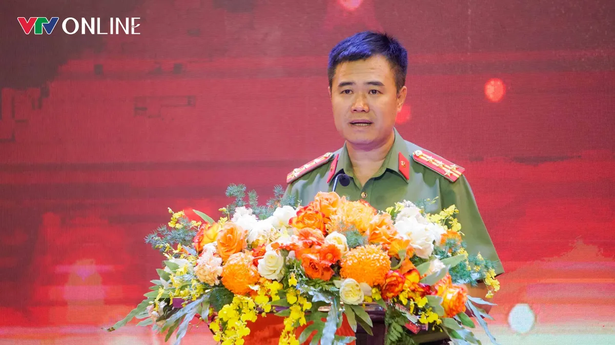 Li&ecirc;n hoan Giọng h&aacute;t hay C&ocirc;ng an Thủ đ&ocirc; 2026: T&ocirc;n vinh những giọng ca chiến sĩ - Ảnh 5.