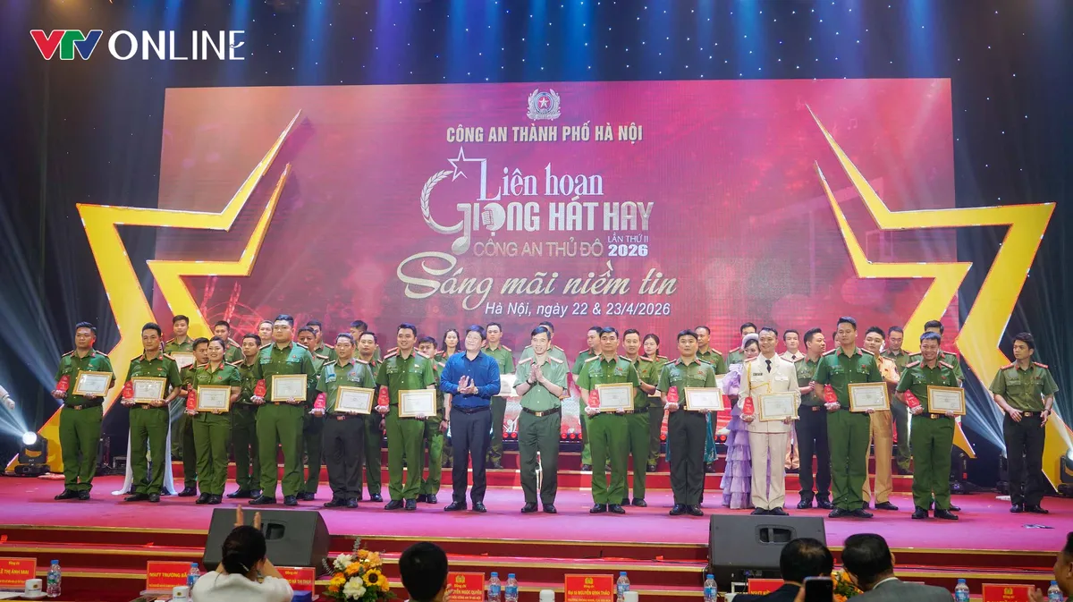 Li&ecirc;n hoan Giọng h&aacute;t hay C&ocirc;ng an Thủ đ&ocirc; 2026: T&ocirc;n vinh những giọng ca chiến sĩ - Ảnh 4.