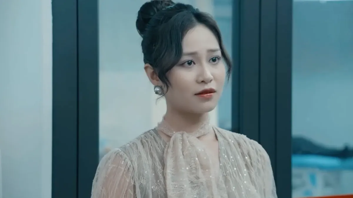 Dưới ô cửa sáng đèn - Tập 1: Chồng Diệu ghen với mối quan hệ thân thiết của cô và anh hàng xóm - Ảnh 1.