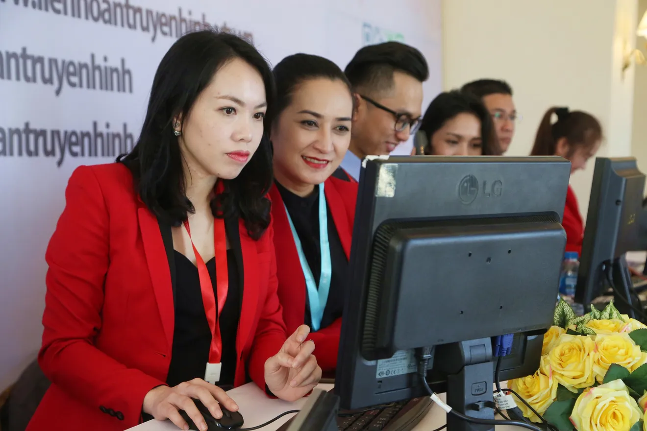 Lần đầu tiên tham gia LHTHTQ, đơn vị phải làm những thủ tục gì? Lần đầu tiên tham gia LHTHTQ, đơn vị phải làm những thủ tục gì?