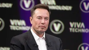 Elon Musk trở thành người đầu tiên có tài sản vượt 400 tỷ USD