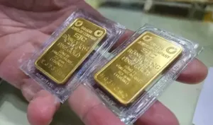 Giá vàng trong nước và thế giới lao dốc mạnh