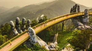 Du lịch Việt Nam khởi sắc từ ngày đầu năm mới