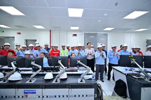 Nhà máy điện khí LNG đầu tiên của Việt Nam chính thức hòa lưới điện quốc gia