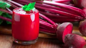 Lợi ích khi uống nước ép củ cải đường vào buổi sáng