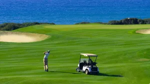 Gậy golf chưa kịp vung, “siêu dự án” 1.800 tỷ ở Huế đã bị thu hồi đất