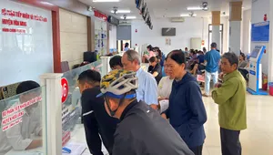 Đà Nẵng: Người dân đổ xô làm thủ tục đất đai trước sáp nhập xã