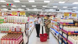 Tiết kiệm chi tiêu nhờ săn hàng giảm giá