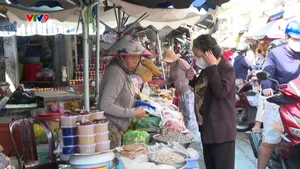 Đi chợ miền Trung giữa Thành phố Hồ Chí Minh