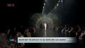 Người đẹp thế giới quy tụ tại Nước mắt cực quang