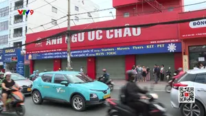 Phụ huynh Trung tâm Anh ngữ Úc Châu kêu cứu