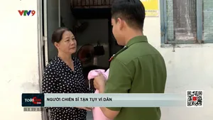 Người chiến sĩ tận tụy vì dân