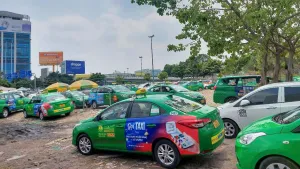 Thành phố Hồ Chí Minh thu hồi hơn 3.500m² đất từng làm bãi đệm taxi sân bay Tân Sơn Nhất