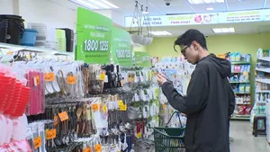 Tiết kiệm chi tiêu với mua hàng đồng giá
