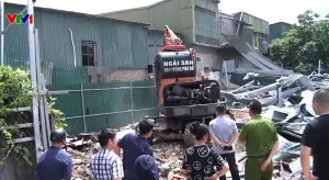 Hà Nội cưỡng chế loạt công trình sai phép trên đất nông nghiệp ở Tân Triều
