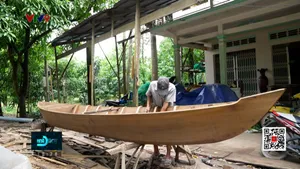 Giữ gìn nghề mộc nơi miền Tây sông nước