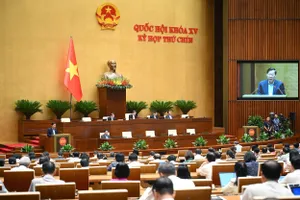 Quốc hội thông qua việc miễn, giảm thuế với doanh nghiệp xây dựng, vận tải dùng nhiều lao động nữ