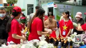 Phiên chợ 0 đồng cho bệnh nhân