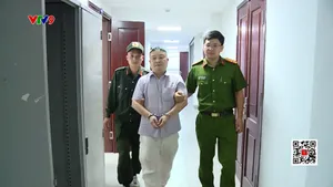 Nhận hối lộ, làm sai lệch bệnh án tâm thần