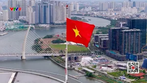 Người dân TP. Hồ Chí Minh trước thời khắc lịch sử