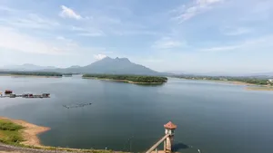 Hà Nội chi 87 tỷ đồng cải tạo hồ Mèo Gù (Ba Vì) để bảo đảm an toàn và tưới tiêu