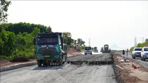 Giải phóng mặt bằng trên tuyến đường Hùng Vương (Quảng Trị) gặp khó