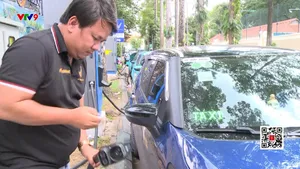 Phải chuẩn bị hạ tầng dành cho xe điện tại TP. Hồ Chí Minh