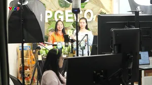 Chủ doanh nghiệp tự livestream bán hàng để khẳng định chất lượng