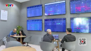 Thị trường chứng khoán phát huy vai trò kênh huy động vốn