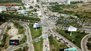 Khơi thông nguồn vốn - Bứt phá hạ tầng liên vùng