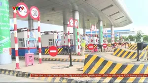 Phải có tài khoản giao thông mới qua được trạm thu phí