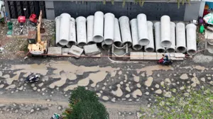 Kỳ vọng hạ tầng khu Đông, đường Lò Lu vẫn ngổn ngang công trình