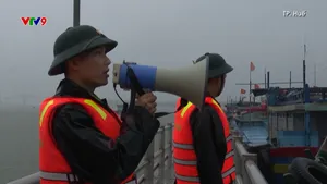 Khẩn trương ứng phó với bão số 10