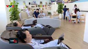 Mô hình chăm sóc người già "Sáng đi chiều về"