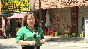 Quán cafe đóng cửa mỗi ngày, thanh lọc hay tái cấu trúc