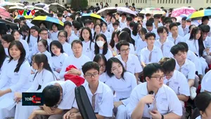 Phát động chiến dịch "Không một mình - Cùng nhau an toàn trực tuyến"