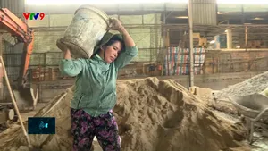 Nhọc nhằn đời nữ phụ hồ