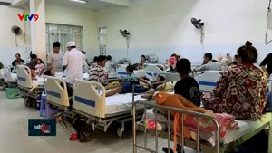 Đồng Nai: Bệnh viện quá tải do ca hô hấp trẻ em tăng nhanh