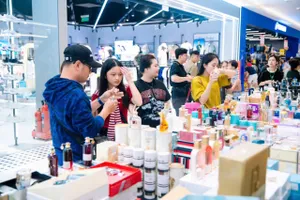 Trung tâm thương mại tại TP Hồ Chí Minh hút khách trở lại nhờ đổi mới vận hành