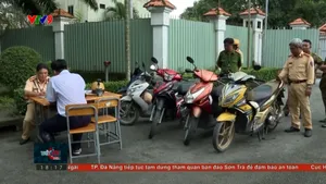 Chấn chỉnh tình trạng học sinh đi xe máy phân khối lớn