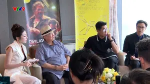 Siêu sao Hồng Kông Cổ Thiên Lạc và Hồng Kim Bảo đến Việt Nam