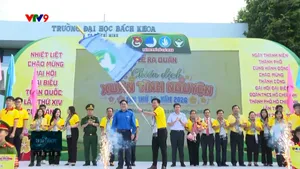 Xuân tình nguyện: Mang sắc xuân đến mọi nhà