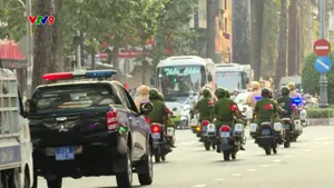 TP. Hồ Chí Minh: Ra quân chấn chỉnh vi phạm vỉa hè, lòng đường